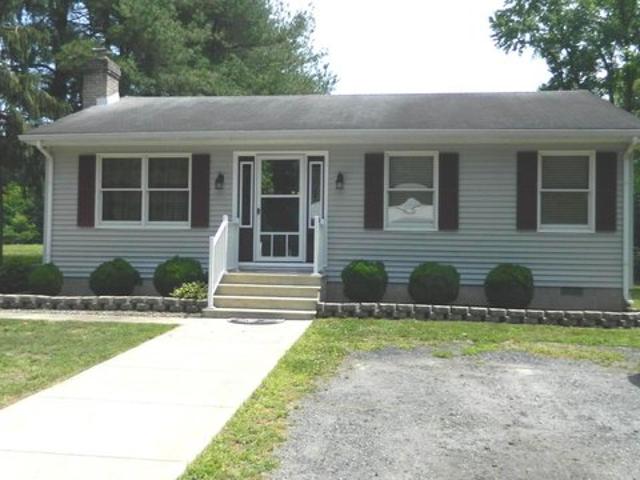 House for sale in Goldsboro, Maryland