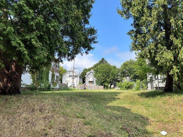 Land for sale in Milwaukee, Wisconsin