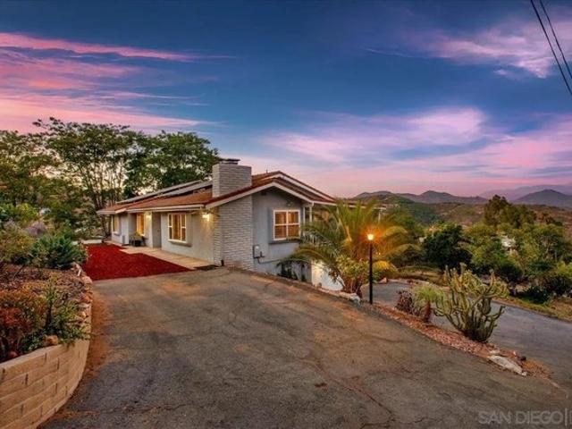 House for sale in Fallbrook, California