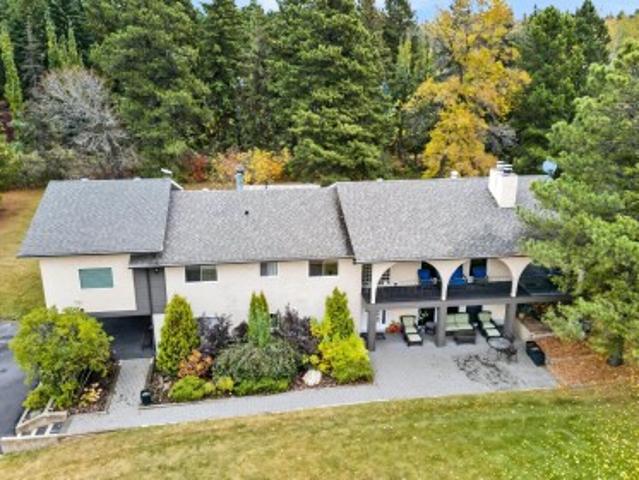 House for sale in Campbelltown Heights, Strathcona County