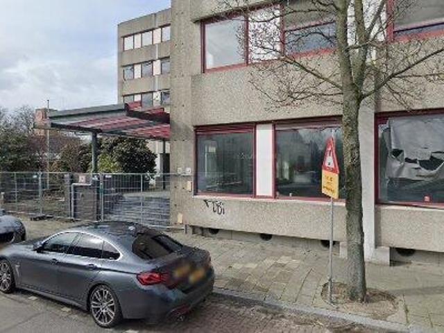 Bedrijfspand te huur in Den Haag, Zuid Holland