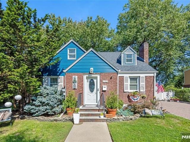 House for sale in New Milford, New Jersey
