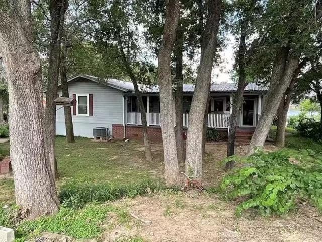House for sale in Corsicana