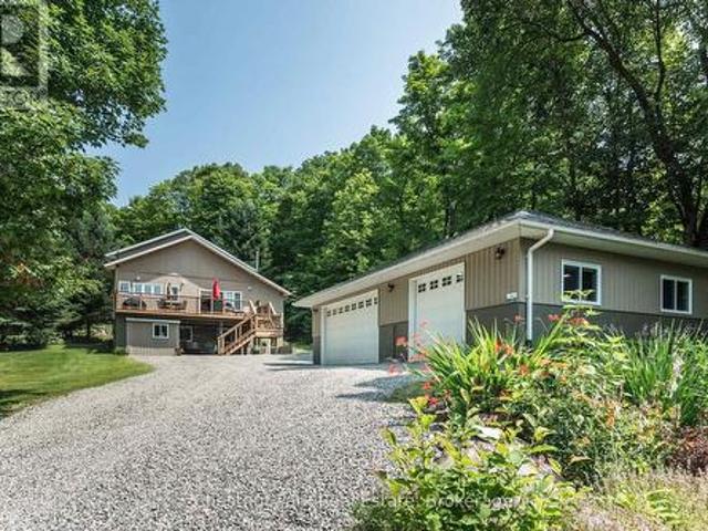 House for sale in Ontario