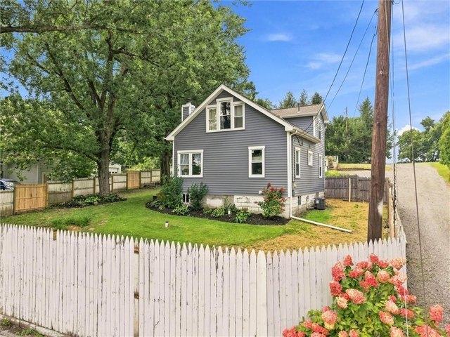House for sale in Butler, Butler County