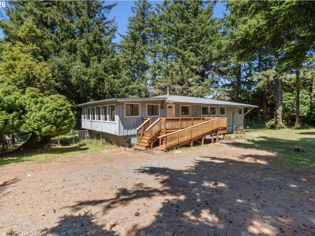 House for sale in Port Orford, Curry County