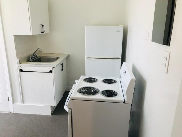 Apartment for rent in Mulhurst Bay, Ontario