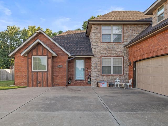House for sale in Republic, Missouri