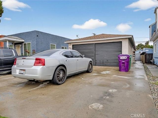 House for sale in Long Beach, California