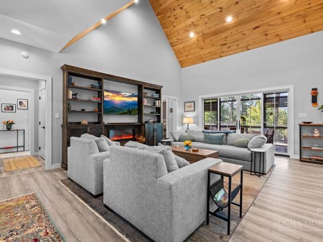 House for sale in Avery, North Carolina