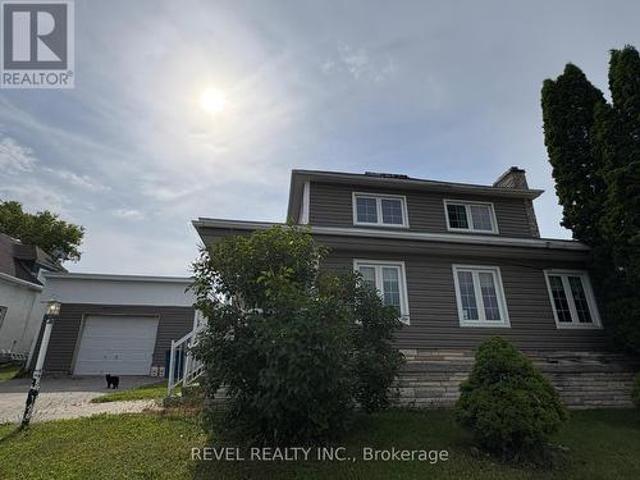 House for sale in Cochrane, Ontario