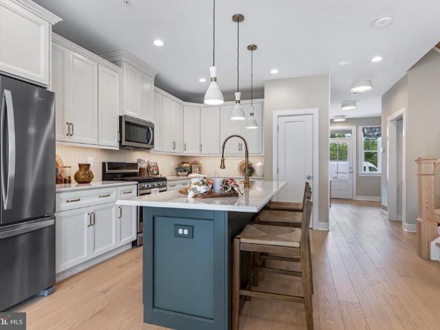 Townhouse for sale in Chalfont