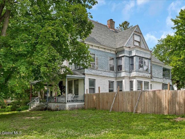 House for sale in Amsterdam, New York