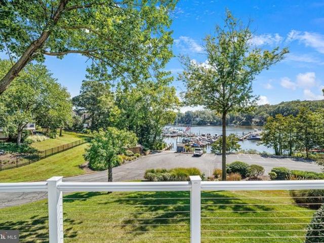 House for sale in Riva, Maryland