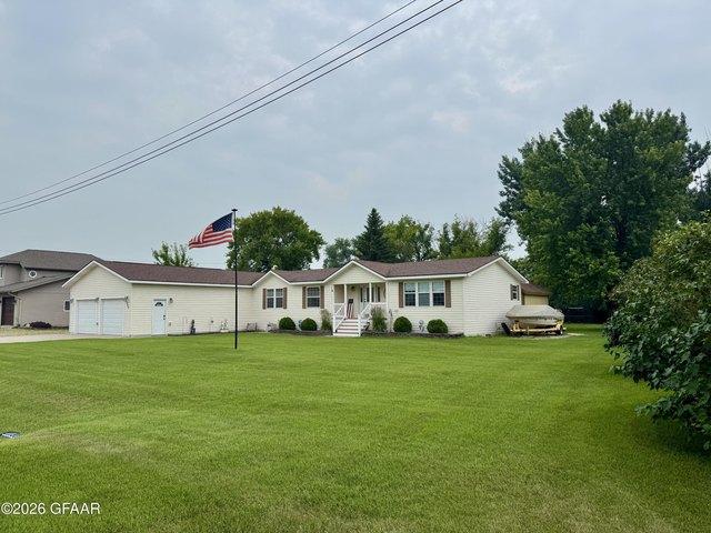 House for sale in Pembina, North Dakota