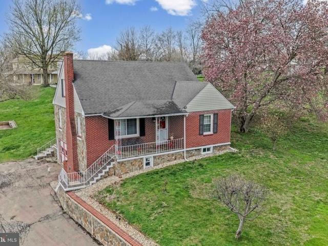 House for sale in Chester, Pennsylvania