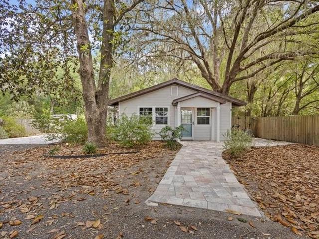 House for sale in Newberry, Florida