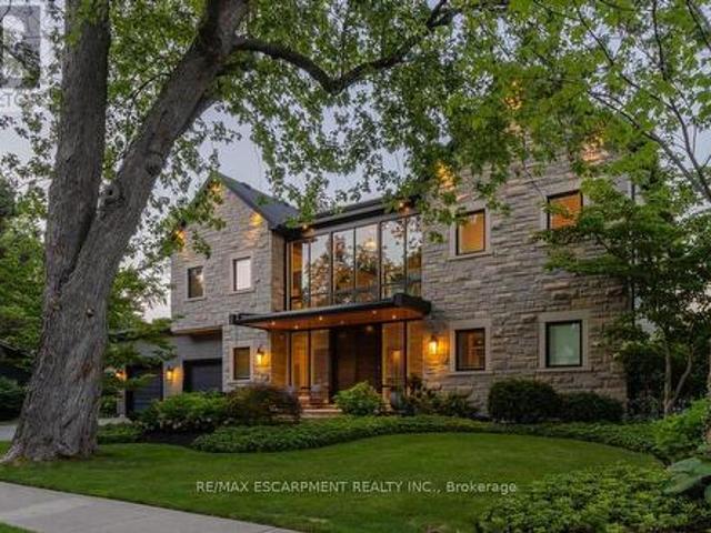 House for sale in Burlington, Ontario