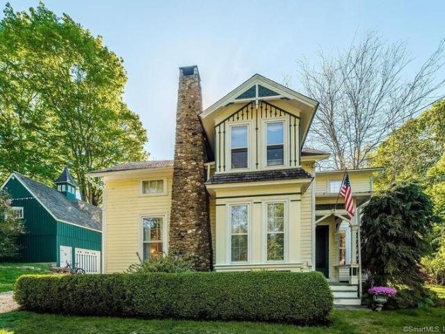 House for rent in Roxbury House for rent in Roxbury