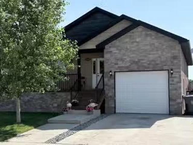 House for sale in Bow Island, Alberta