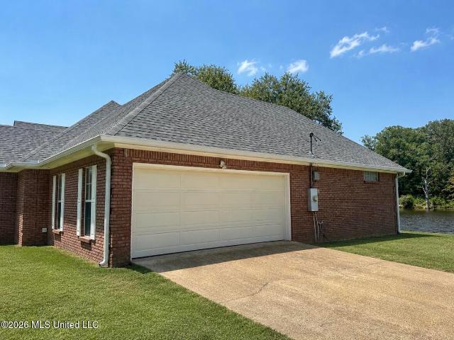 House for sale in Grenada, Mississippi