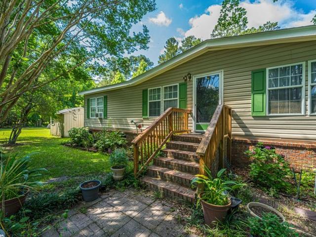 House for sale in Cottageville, South Carolina