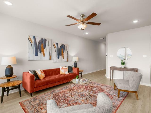 Condo for sale in Buda