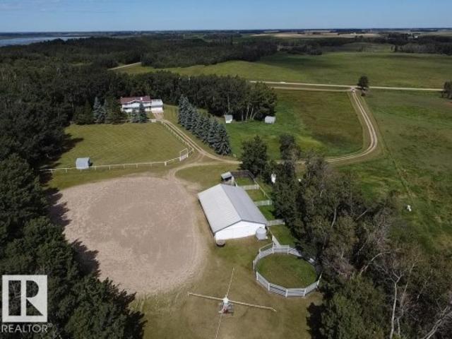 House for sale in Alberta