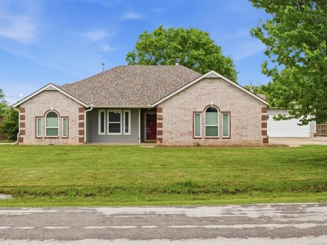 House for sale in Rogers, Oklahoma