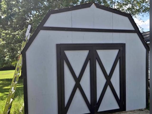 House for sale in Tennessee Ridge