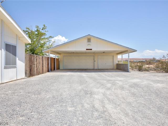 House for sale in Logandale, Nevada
