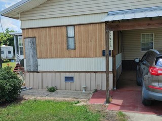 House for sale in Altha, Florida