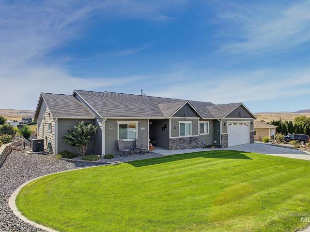 House for sale in Clarkston, Washington