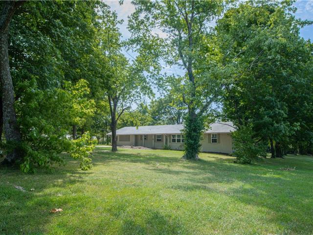 House for sale in Harrison, Boone County