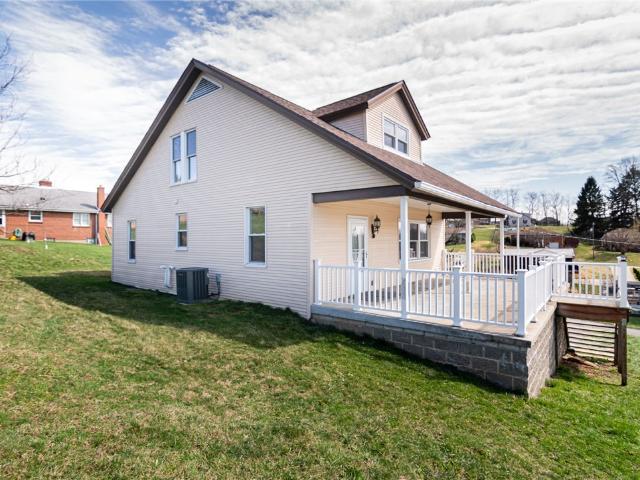 House for sale in Rillton, Pennsylvania