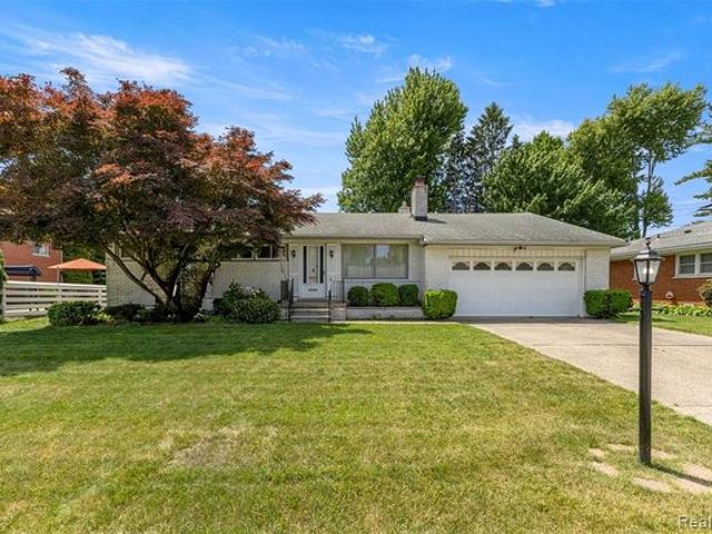 House for sale in Dearborn Heights, Michigan