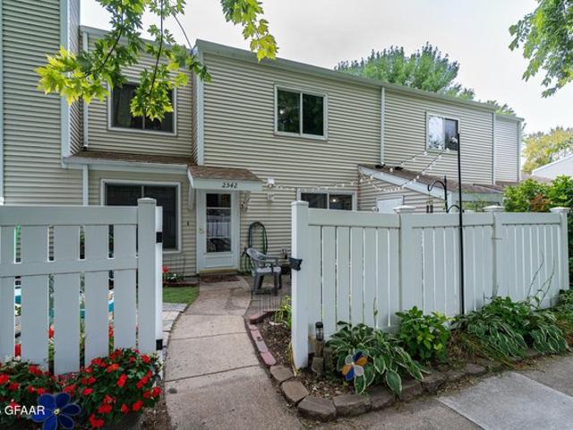 Townhouse for sale in Grand Forks, North Dakota