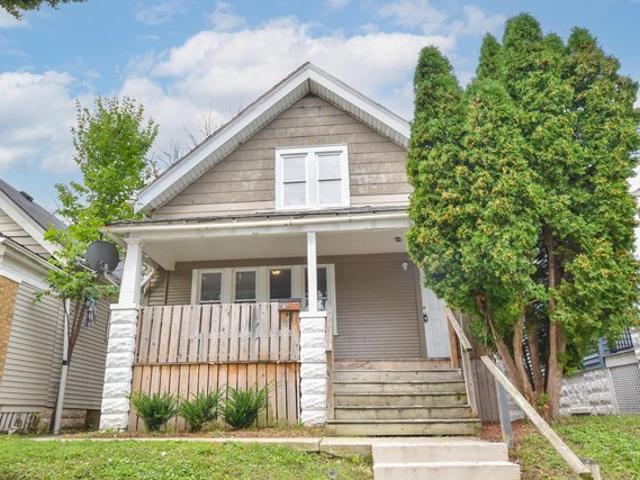 House for sale in Milwaukee, Wisconsin