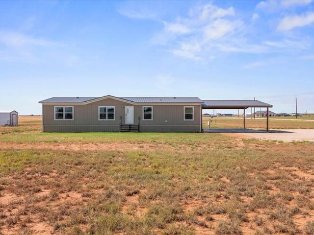 House for sale in Seagraves, Texas