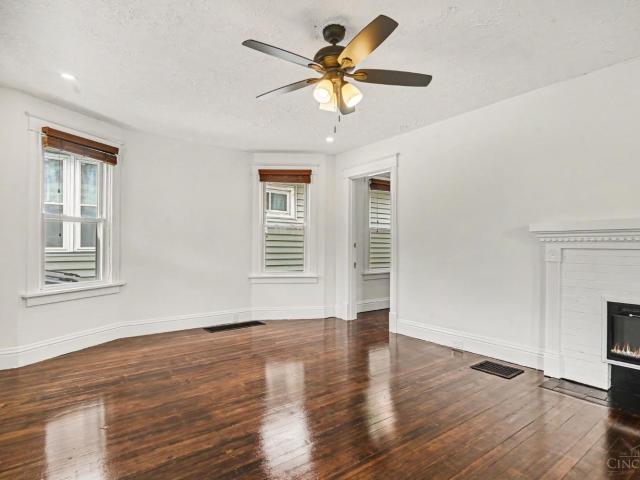House for sale in Roselawn, Ohio