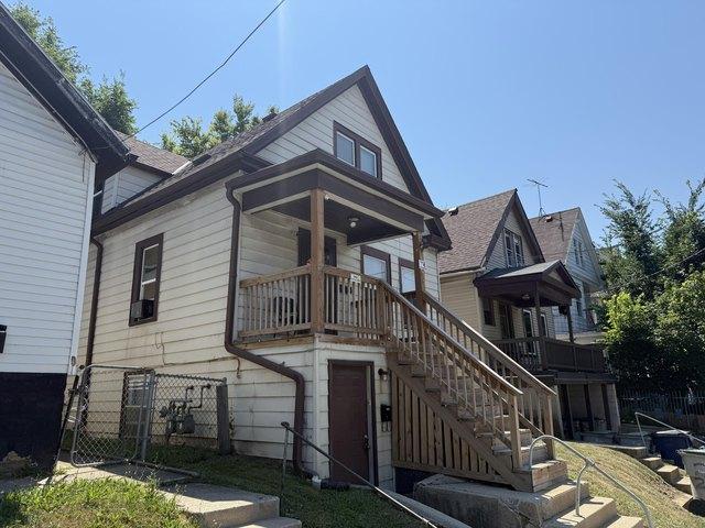 House for sale in Milwaukee, Wisconsin