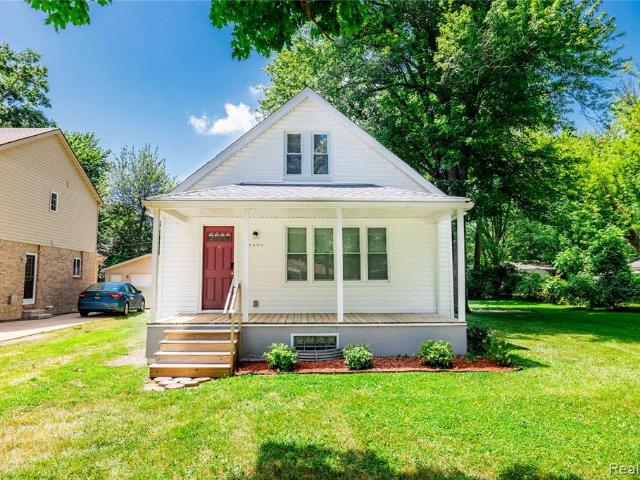 House for sale in Grosse Ile, Michigan