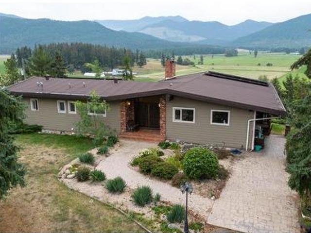 House for sale in Lumby, British Columbia