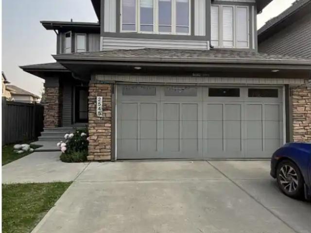 House for rent in Wedgewood, Alberta