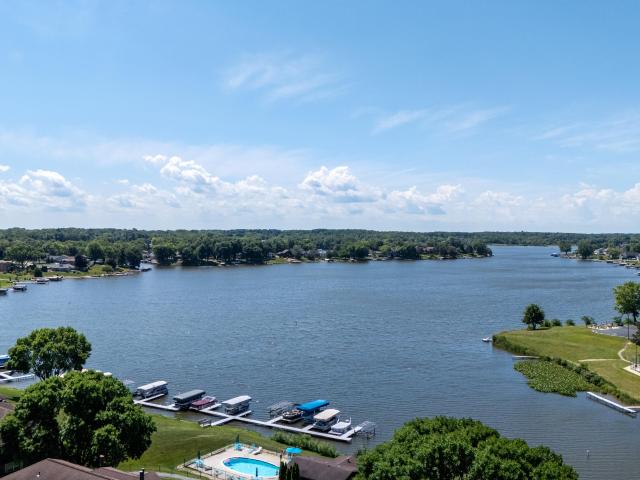 Condo for sale in Crown Point