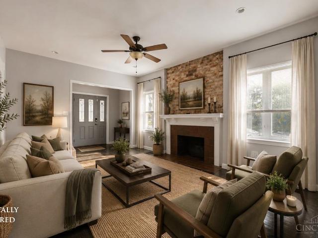 House for sale in Roselawn, Ohio