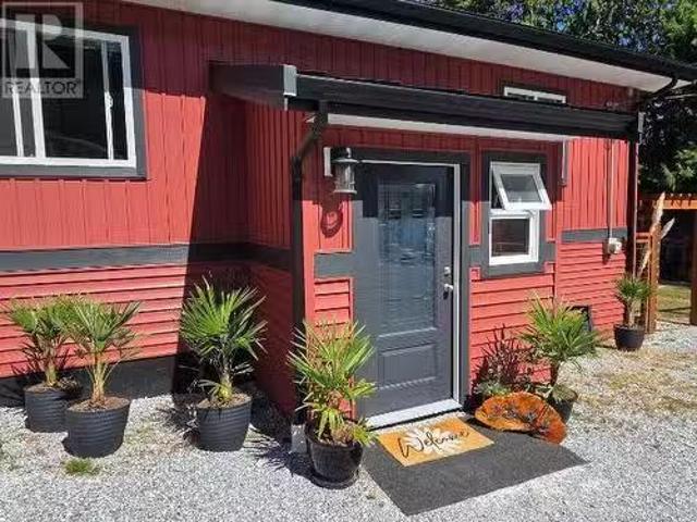 House for sale in Vananda, British Columbia