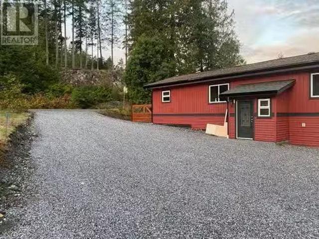 House for sale in Vananda, British Columbia