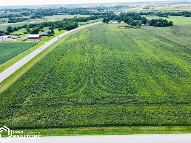 Farm for sale in New London, Iowa
