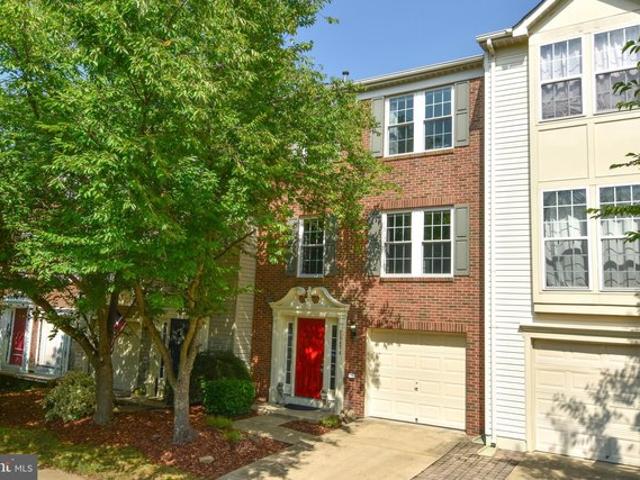 Townhouse for sale in Virginia
